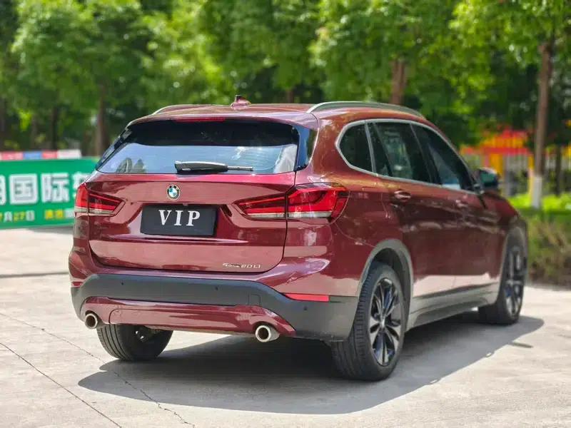 BMW X1 2021 Facelift sDrive20Li Fashion Edition — миниатюра 6