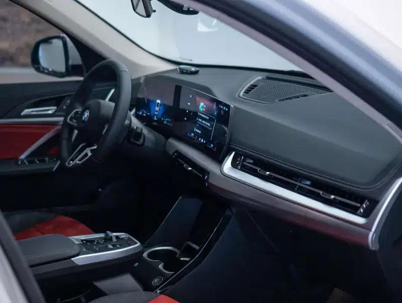 BMW X1 2025 sDrive25Li M Sport Package — миниатюра 16