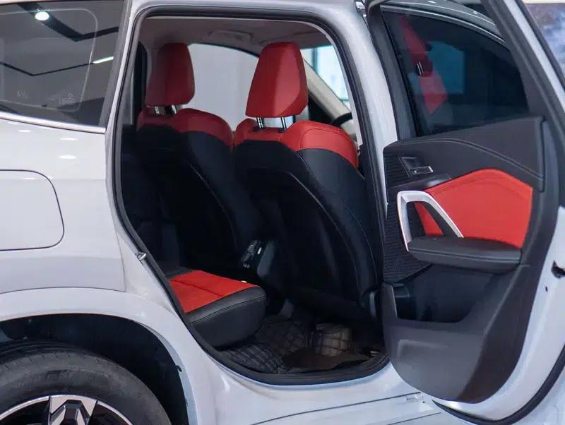 BMW X1 2025 sDrive25Li M Sport Package — миниатюра 23