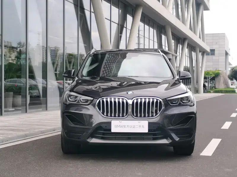 BMW X1 2022 sDrive25Li Leading Edition — миниатюра 2