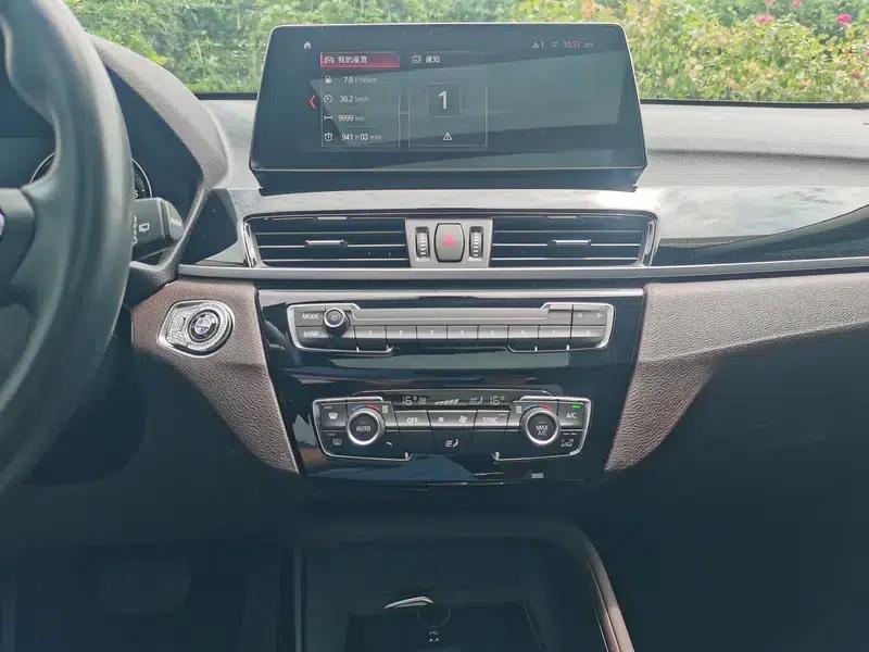 BMW X1 2022 sDrive25Li Leading Edition — миниатюра 14