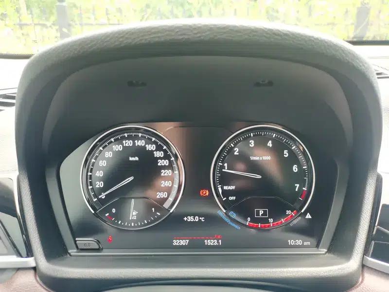 BMW X1 2022 sDrive25Li Leading Edition — миниатюра 15