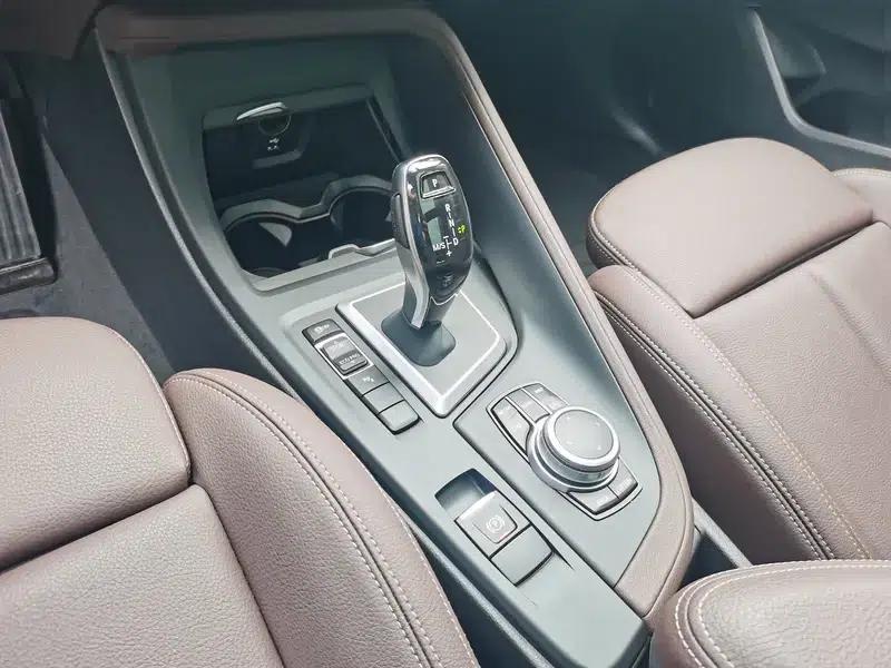 BMW X1 2022 sDrive25Li Leading Edition — миниатюра 17