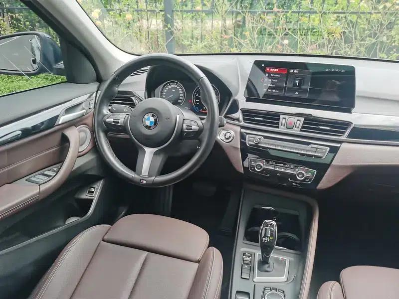 BMW X1 2022 sDrive25Li Leading Edition — миниатюра 22