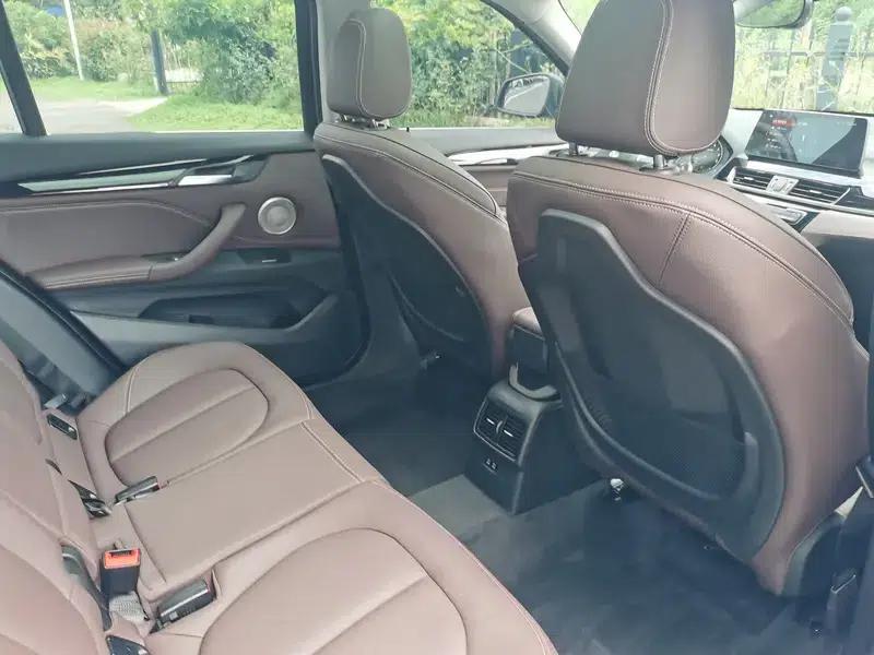 BMW X1 2022 sDrive25Li Leading Edition — миниатюра 23
