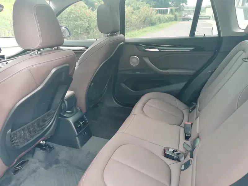 BMW X1 2022 sDrive25Li Leading Edition — миниатюра 25