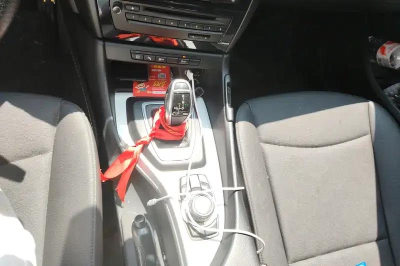 BMW X1 2014 sDrive18i Leading Edition — миниатюра 15
