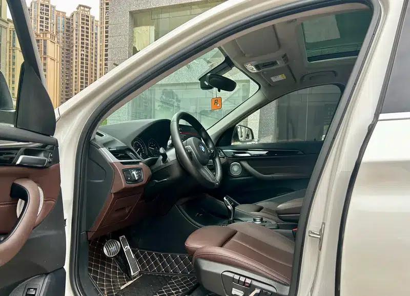 BMW X1 2021 Facelift sDrive25Li Leading Edition — миниатюра 11