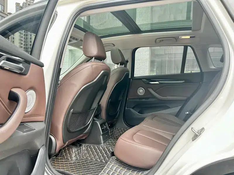 BMW X1 2021 Facelift sDrive25Li Leading Edition — миниатюра 12