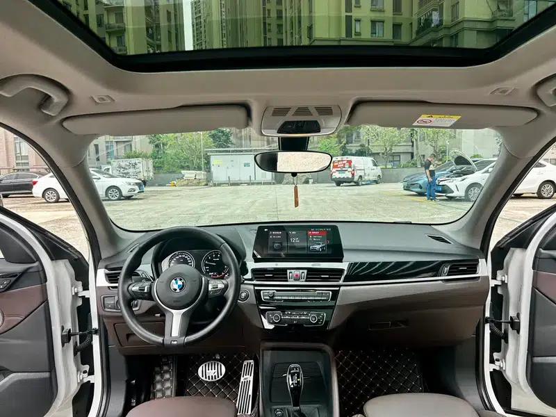 BMW X1 2021 Facelift sDrive25Li Leading Edition — миниатюра 9