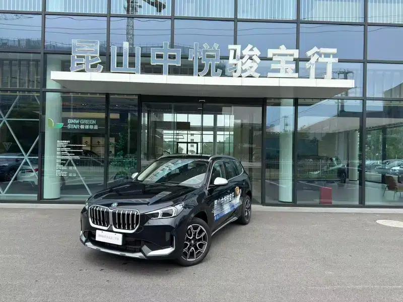 2023 BMW X1 sDrive25Li X Design Package — миниатюра 6