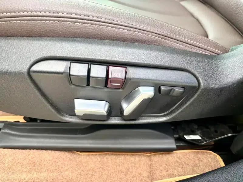 BMW X1 2021 Facelift sDrive25Li Leading Edition — миниатюра 16