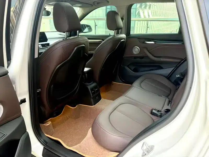 BMW X1 2021 Facelift sDrive25Li Leading Edition — миниатюра 17