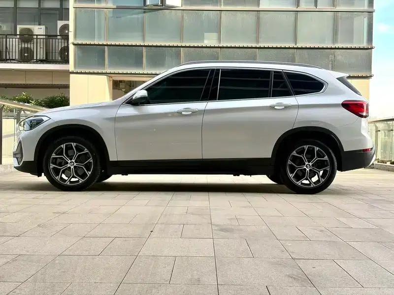 BMW X1 2021 Facelift sDrive25Li Leading Edition — миниатюра 3
