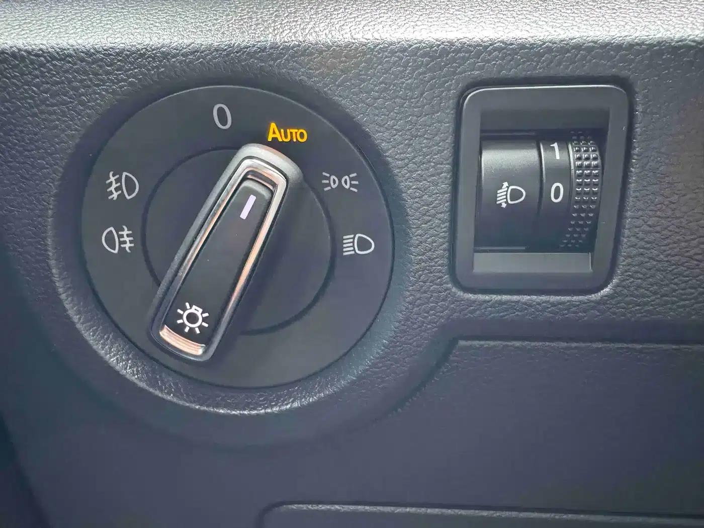 2021 Volkswagen T-Cross 1.5L Automatic Smart Connect Edition — миниатюра 11