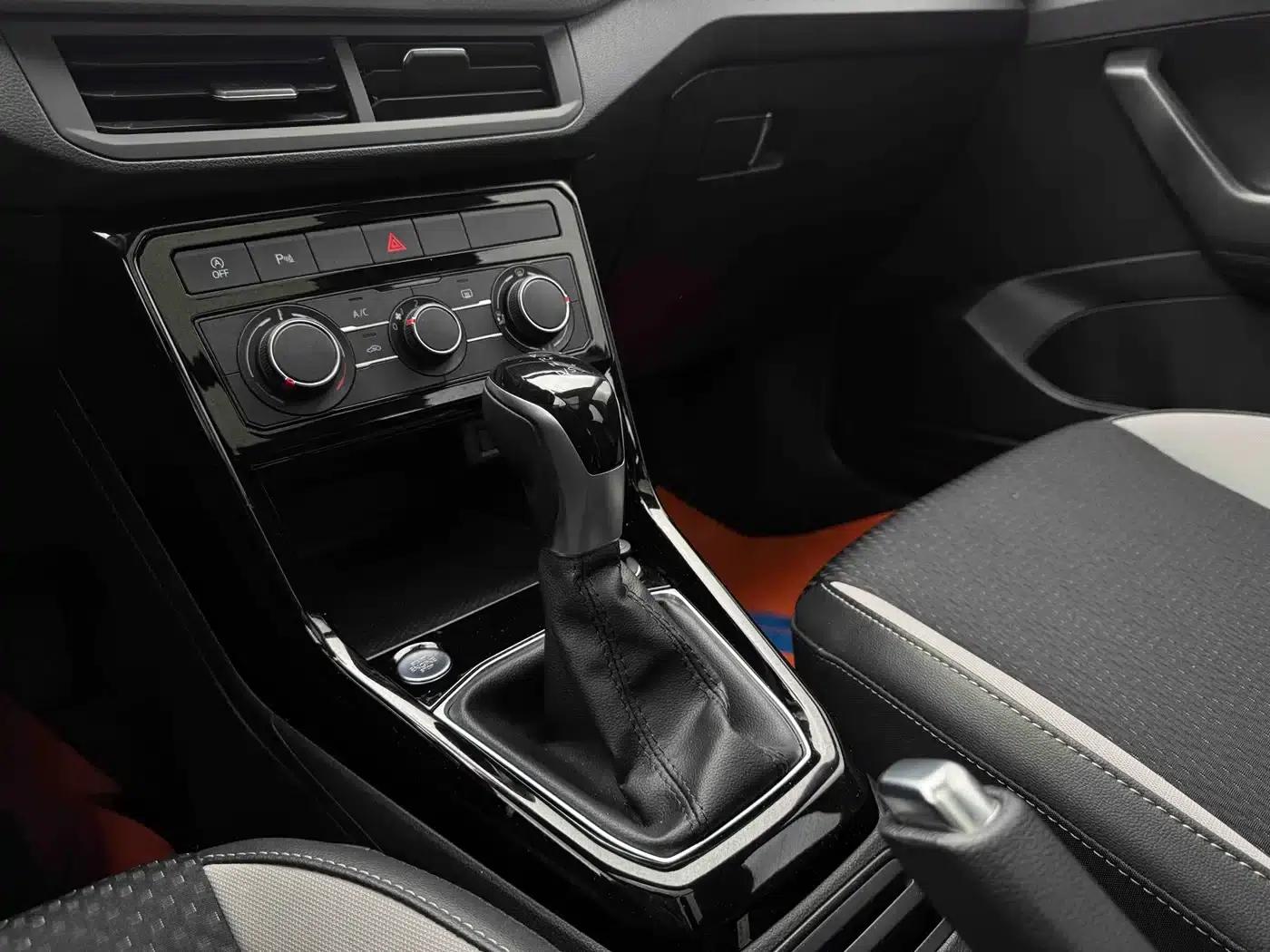 2021 Volkswagen T-Cross 1.5L Automatic Smart Connect Edition — миниатюра 13