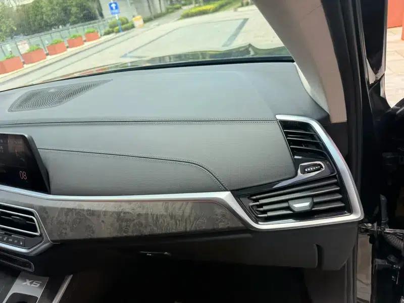 BMW X5 2022 xDrive 30Li M Sport Package — миниатюра 26