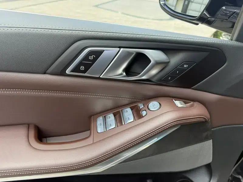 BMW X5 2022 xDrive 30Li M Sport Package — миниатюра 42