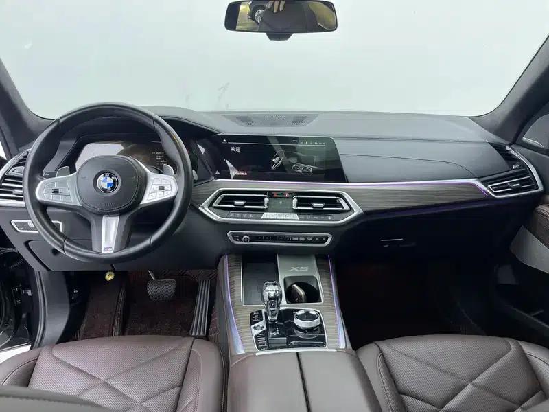 BMW X5 2022 xDrive 40Li M Sport Package — миниатюра 13