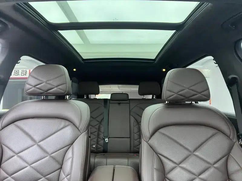 BMW X5 2022 xDrive 40Li M Sport Package — миниатюра 22