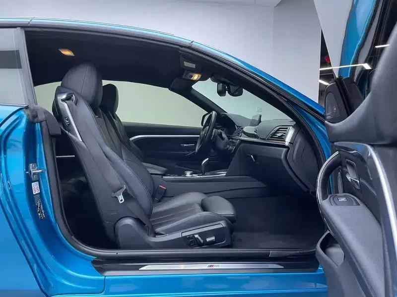 2019 BMW 4 Series 430i Convertible M Sport Shadow Edition — миниатюра 26