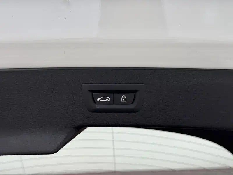 2016 BMW X6 3.0T Automatic AWD 5-seater (Parallel Import) — миниатюра 17