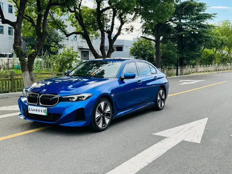 BMW i3 2022 eDrive35L — миниатюра 1