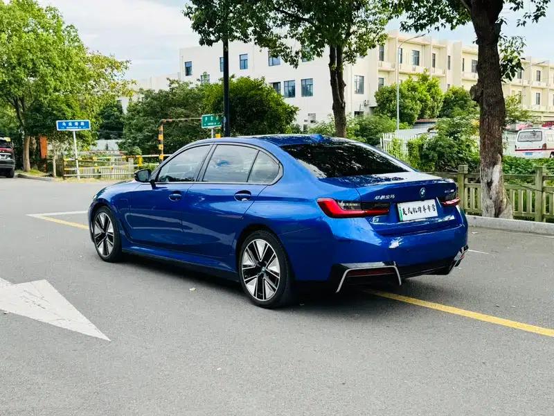 BMW i3 2022 eDrive35L — миниатюра 4