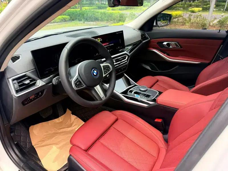 BMW i3 2023 eDrive35L — миниатюра 8
