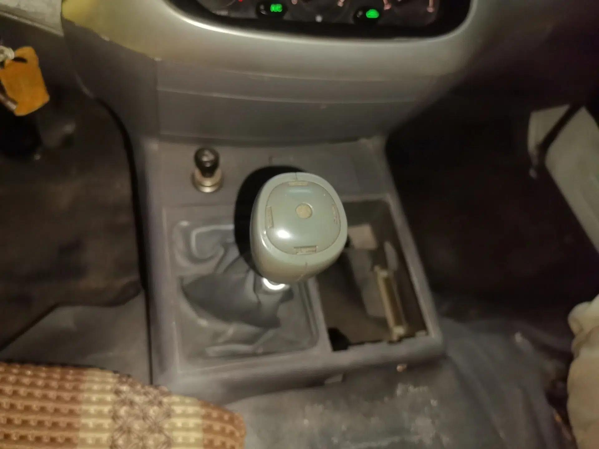 Jinbei Hiace 2014 2.0L 5th Generation Kuaiyunwang Business Version 4G19 — миниатюра 14
