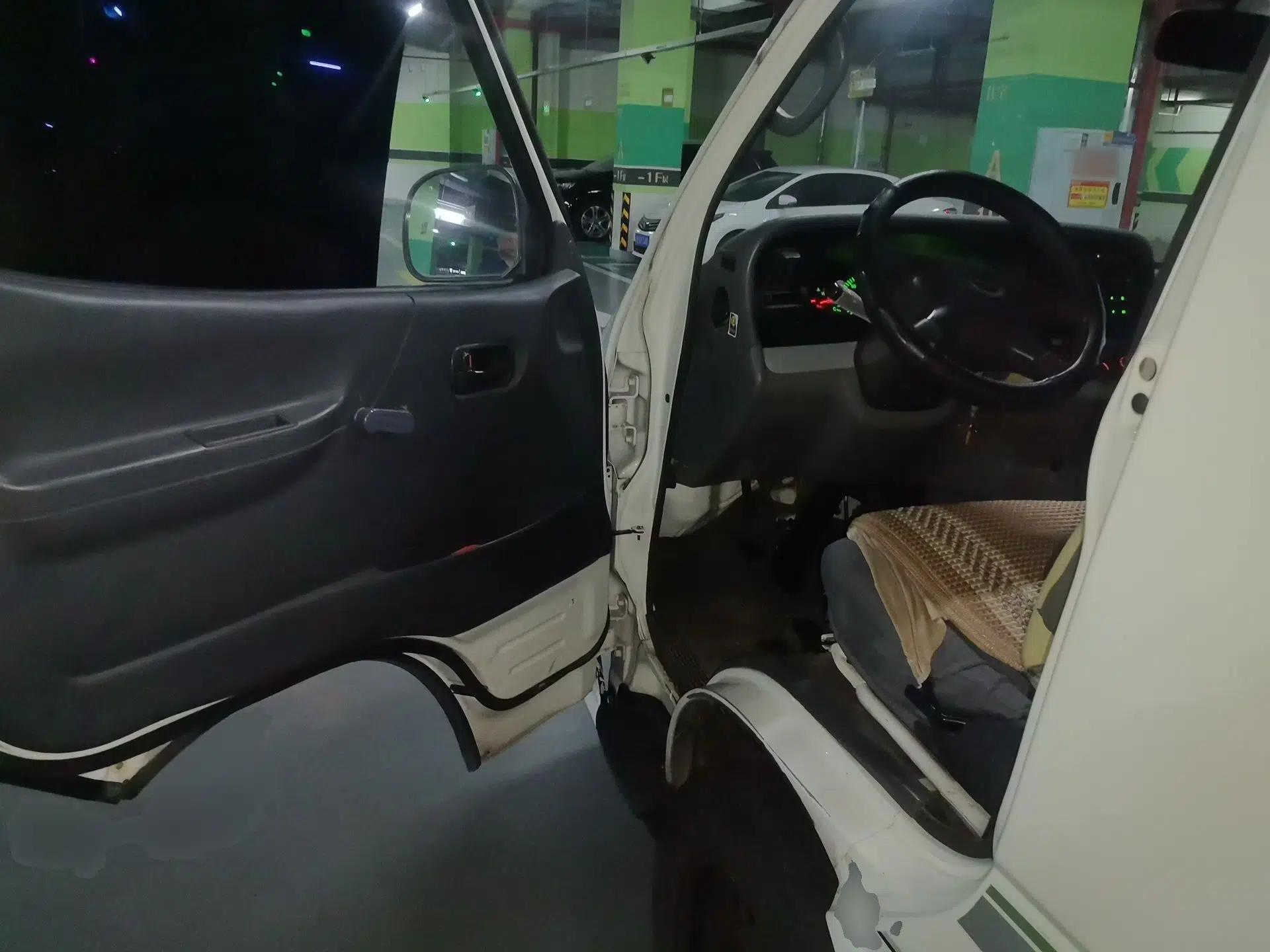 Jinbei Hiace 2014 2.0L 5th Generation Kuaiyunwang Business Version 4G19 — миниатюра 16