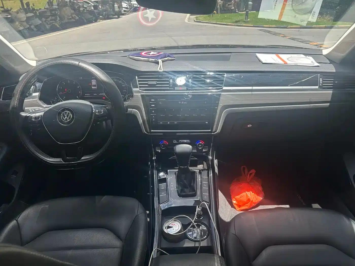 Phideon 2019 380TSI 2WD Business Edition (National V Emission Standard) — миниатюра 4