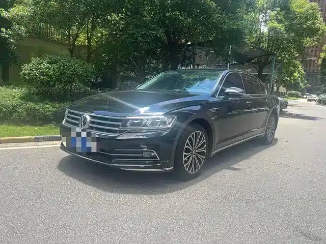Phideon 2019 380TSI 2WD Business Edition (National V Emission Standard)