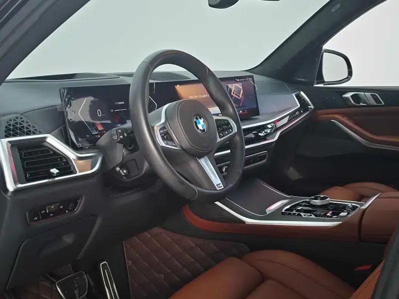BMW X7 2023 xDrive40i M Sport Package — миниатюра 24