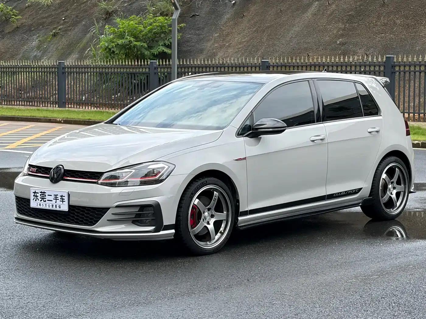 2018 Golf GTI 2.0TSI GTI — миниатюра 1