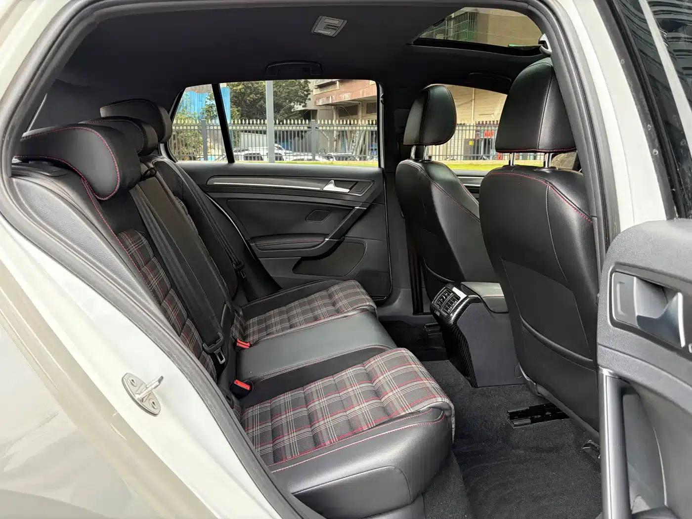 2018 Golf GTI 2.0TSI GTI — миниатюра 12