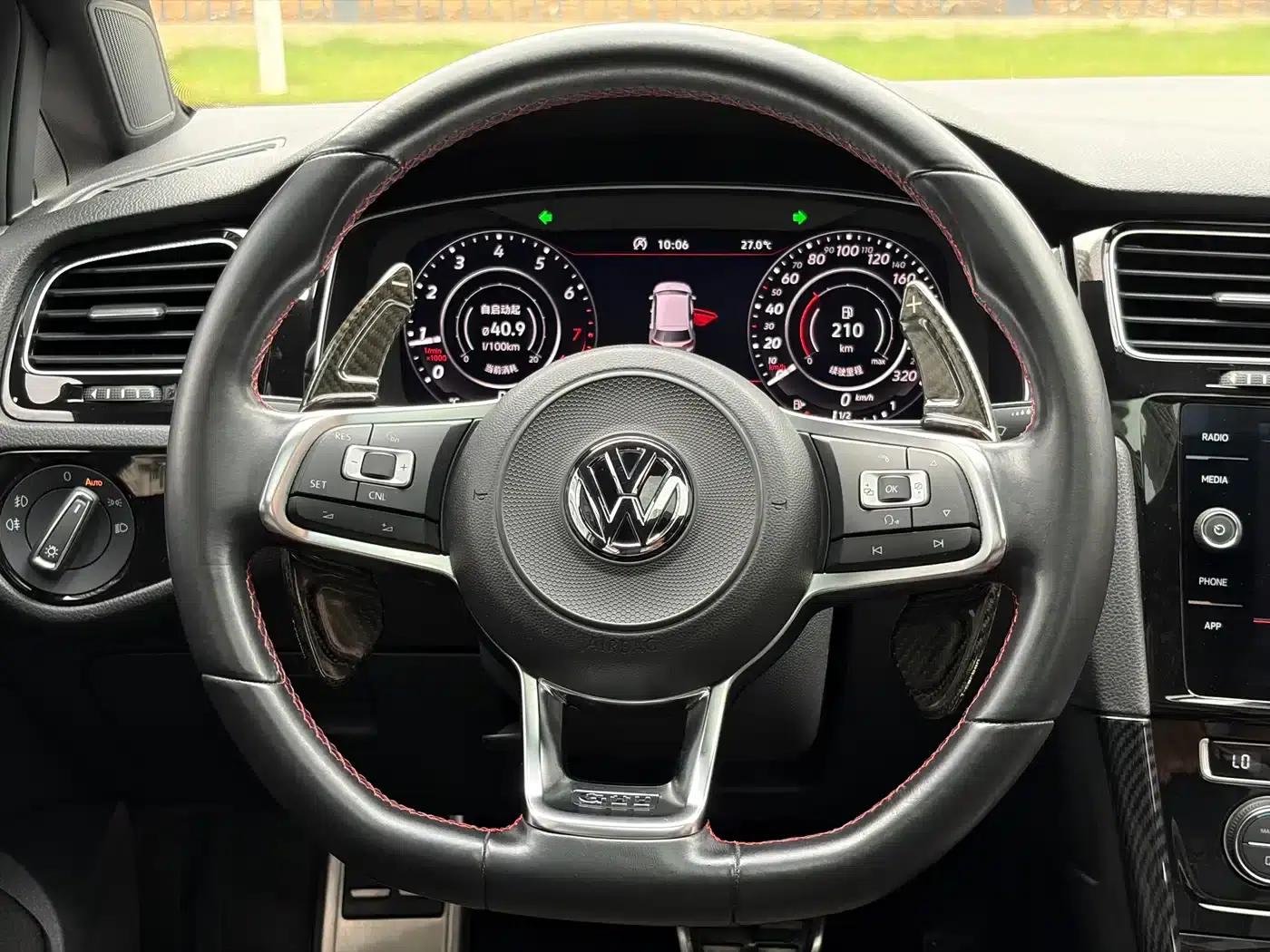 2018 Golf GTI 2.0TSI GTI — миниатюра 19