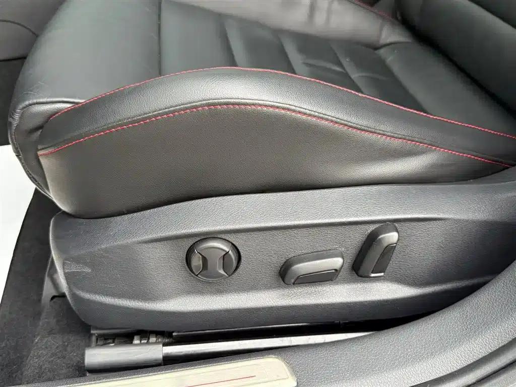 2016 Golf GTI 2.0TSI GTI — миниатюра 11