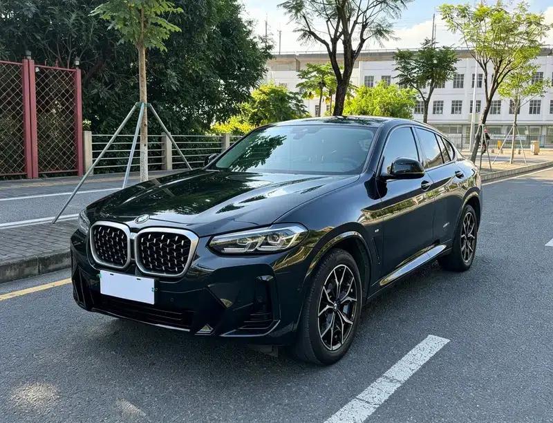 2022 BMW X4 xDrive 25i M Sport Package — миниатюра 1