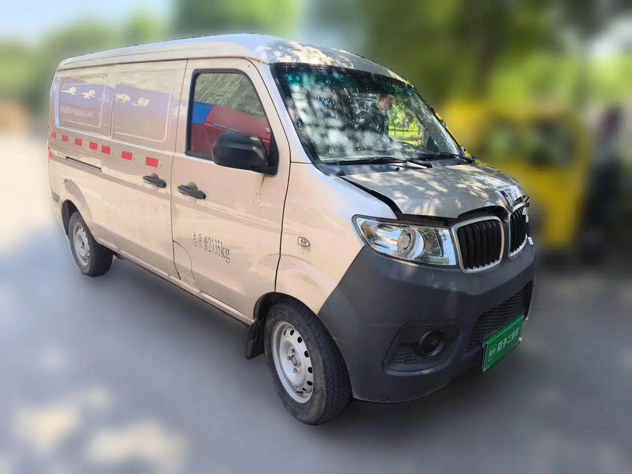 Jinbei Hiace X30 2020 1.5L Van Super-Enjoyment Model China VI Standard SWC15M — миниатюра 3