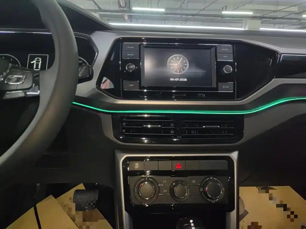 2020 Volkswagen T-Cross 280TSI DSG Comfort Edition — миниатюра 13