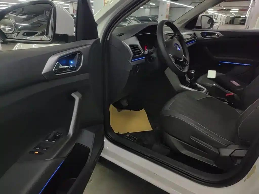 2020 Volkswagen T-Cross 280TSI DSG Comfort Edition — миниатюра 16