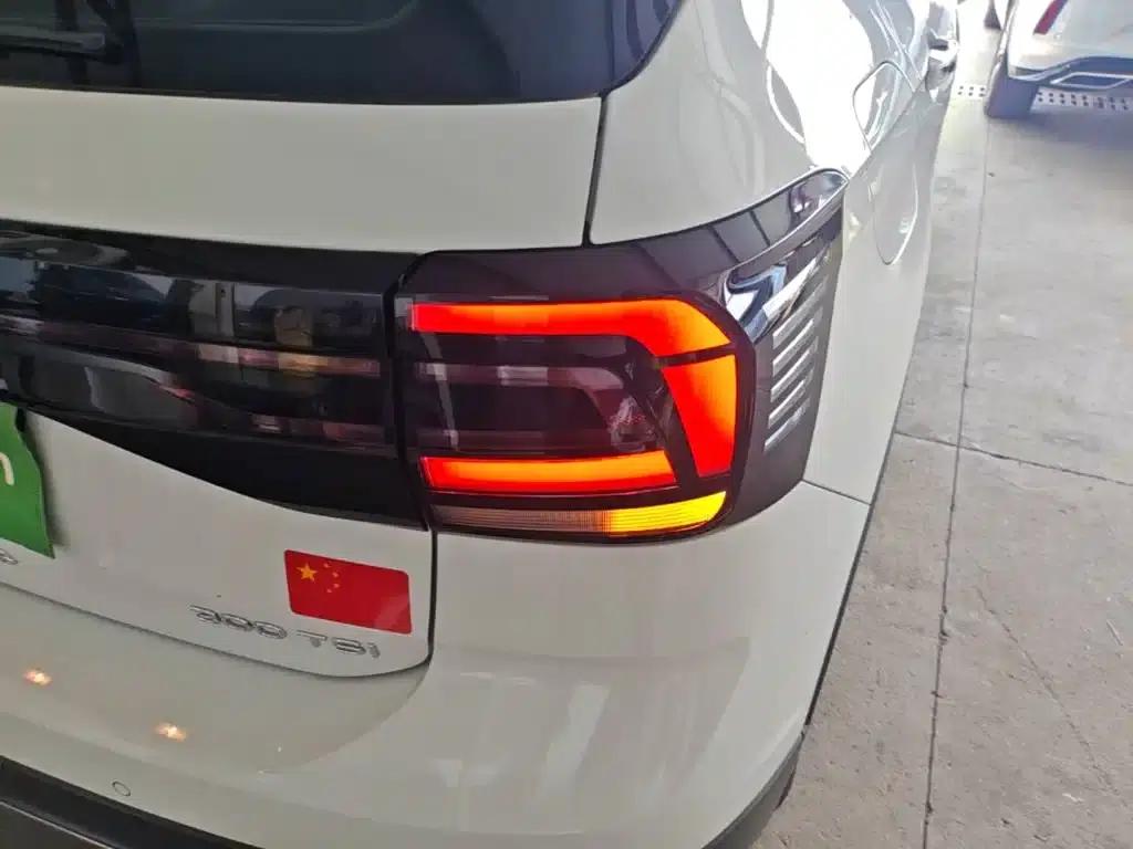 2023 Volkswagen T-Cross 300TSI DSG Comfort Edition — миниатюра 8