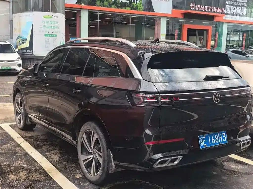 2024 Range Rover 380TSI AWD R-Line Cruiser - Special Edition — миниатюра 6