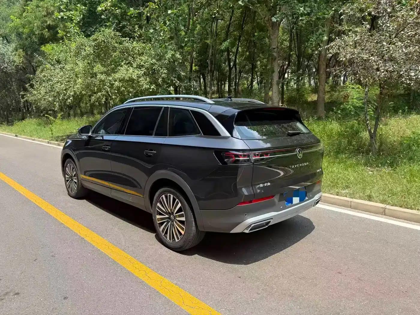 2023 Range Rover 330TSI Luxury Cruiser Edition — миниатюра 4
