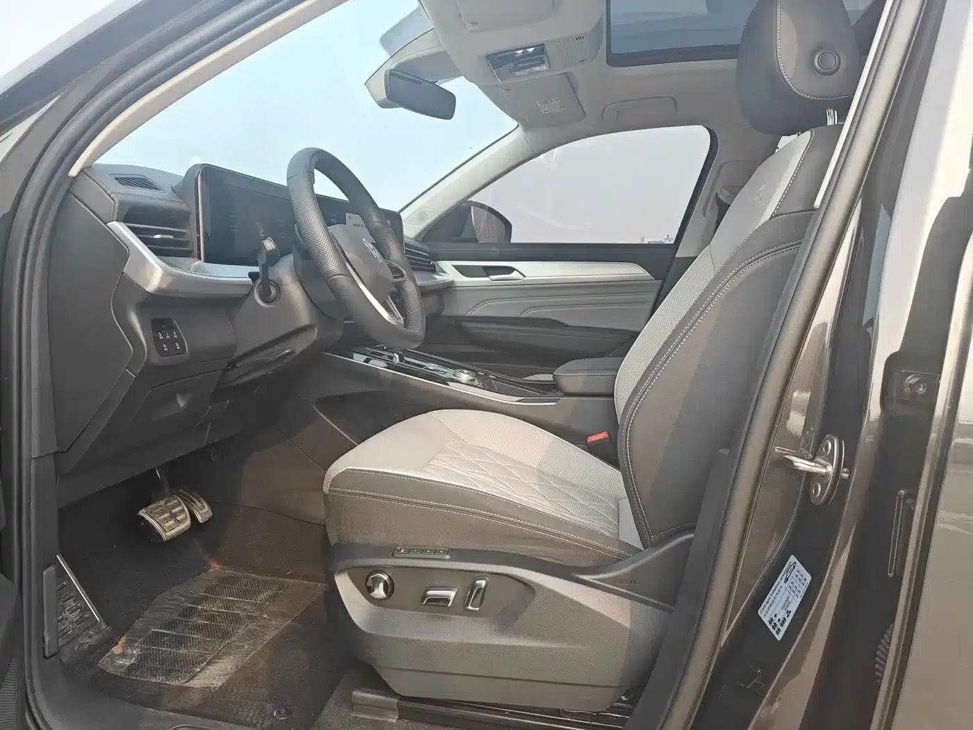 2023 Range Rover 380TSI AWD R-Line Cruiser — миниатюра 4