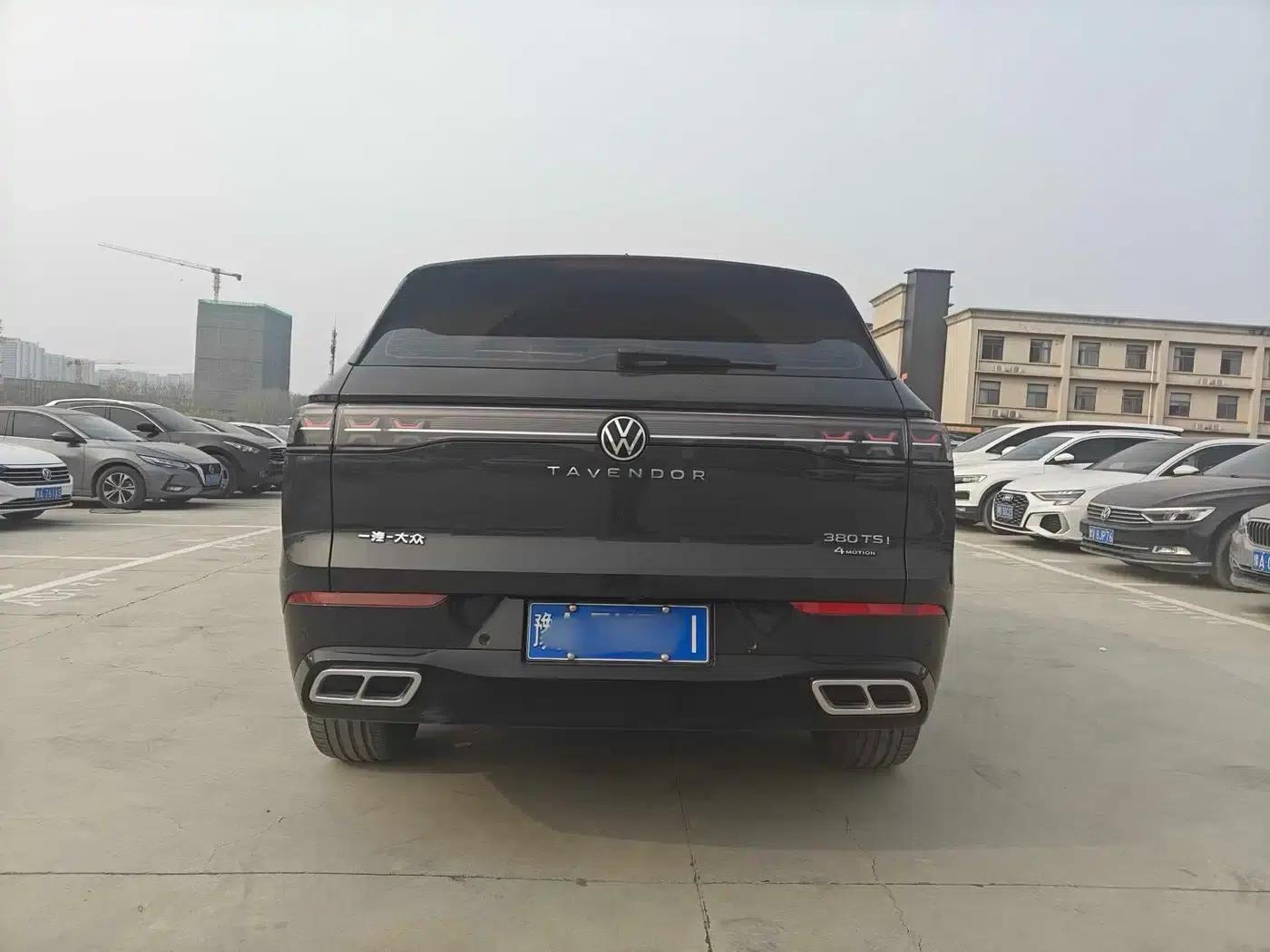 2023 Range Rover 380TSI AWD R-Line Cruiser — миниатюра 8