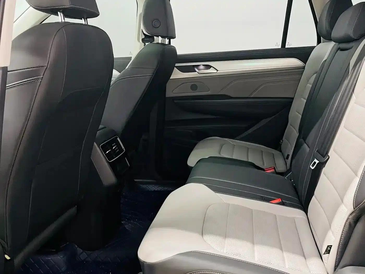 2024 Range Rover 330TSI Luxury Cruiser (Popular Edition) — миниатюра 11