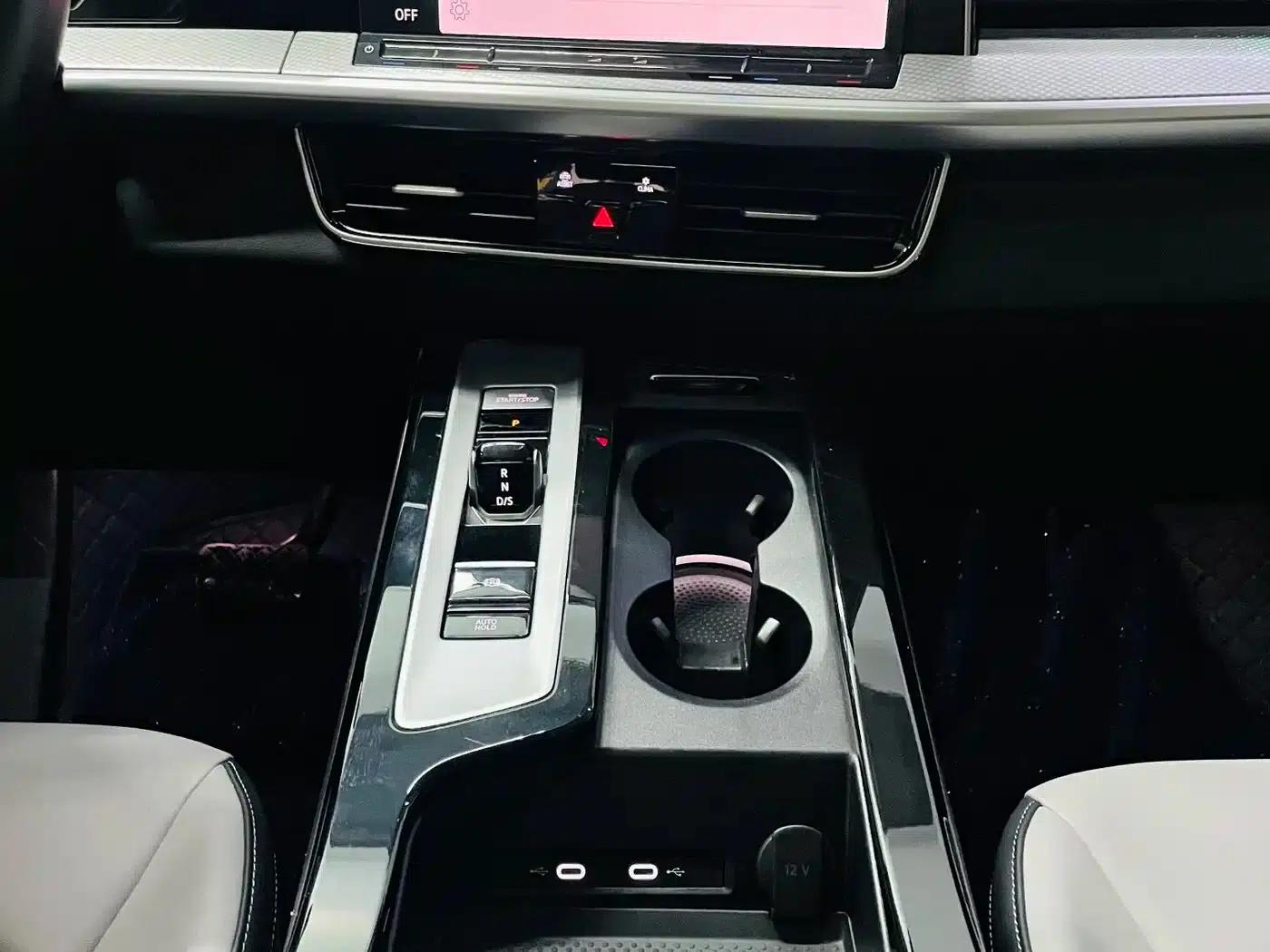 2024 Range Rover 330TSI Luxury Cruiser (Popular Edition) — миниатюра 15
