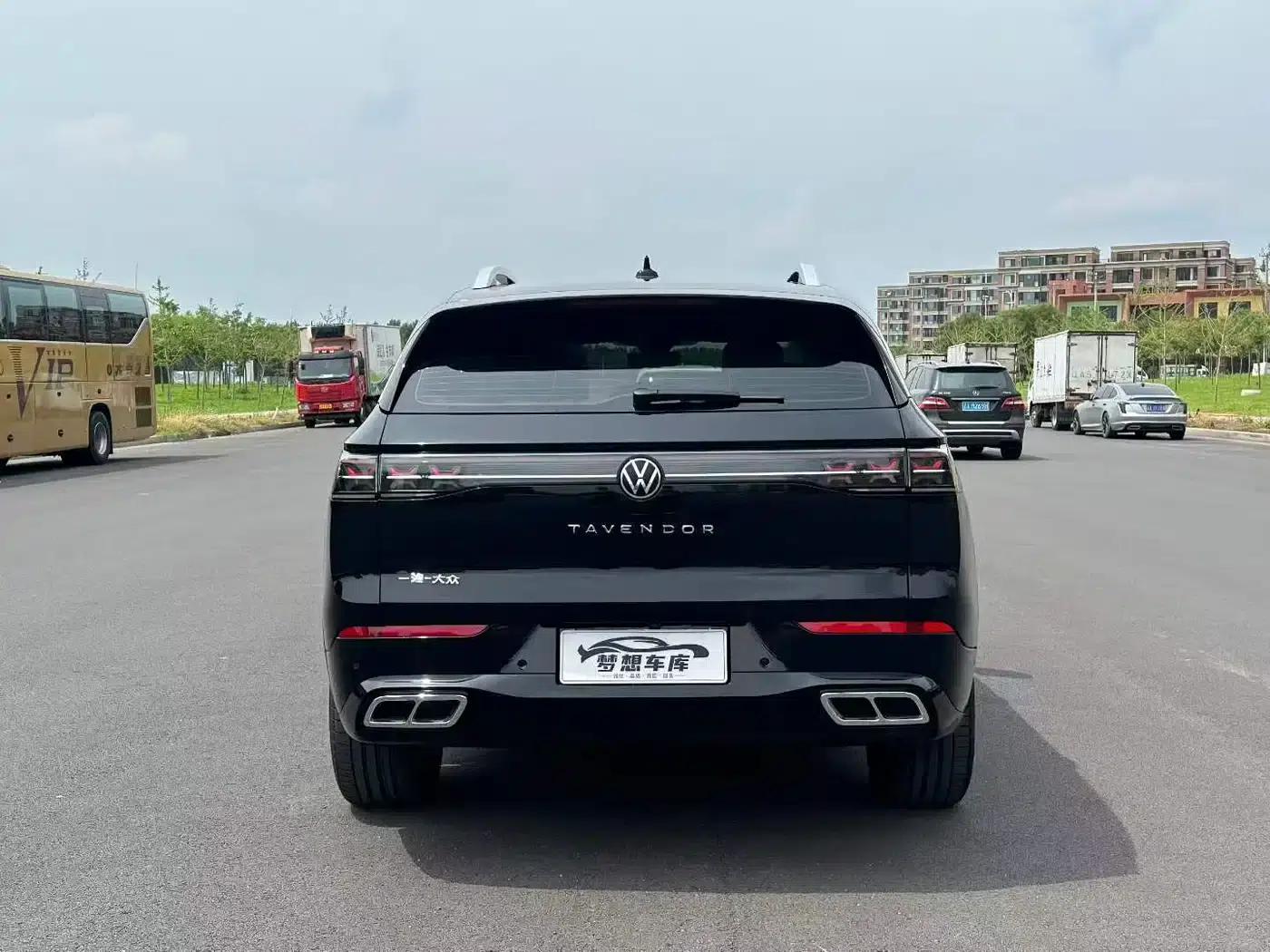 2024 Range Rover 380TSI AWD R-Line Cruiser — миниатюра 8